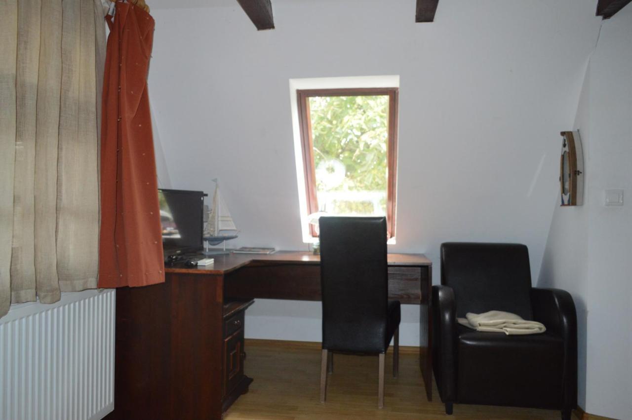 La Mos Pavel Hotel Noslac Екстериор снимка